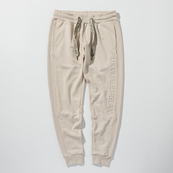 1PIU1UGUALE3 RELAX(ウノピゥウノウグァーレトレ リラックス) エンボスロゴ ジョガーパンツ USB-26083 ベージュ