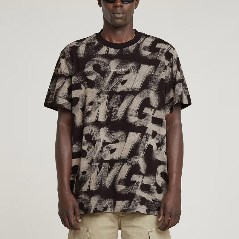 ジースターロウ D26290-C338-H264 Sprayed Letters Loose T-Shirt メンズ 半袖 総柄 プリント Tシャツ